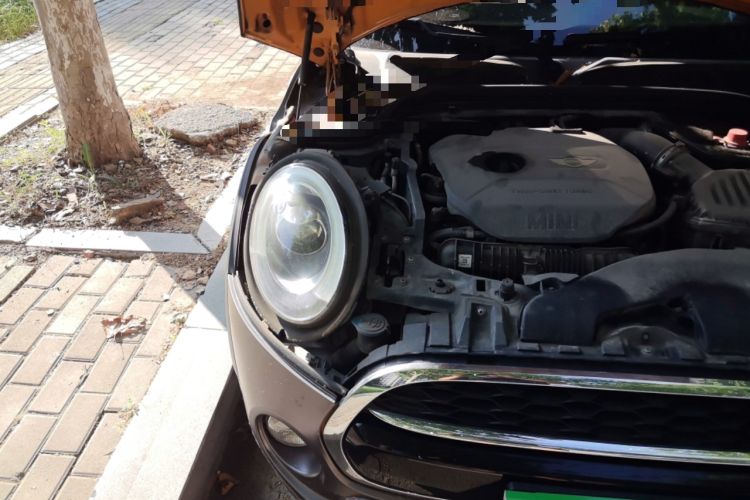 Used MINI 2014 2.0T COOPER S Excitement Engine Bay Right