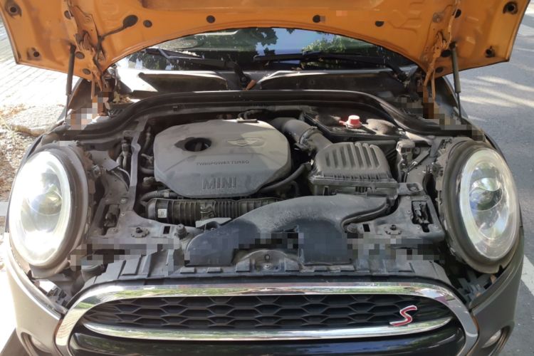 Used MINI 2014 2.0T COOPER S Excitement Engine Bay