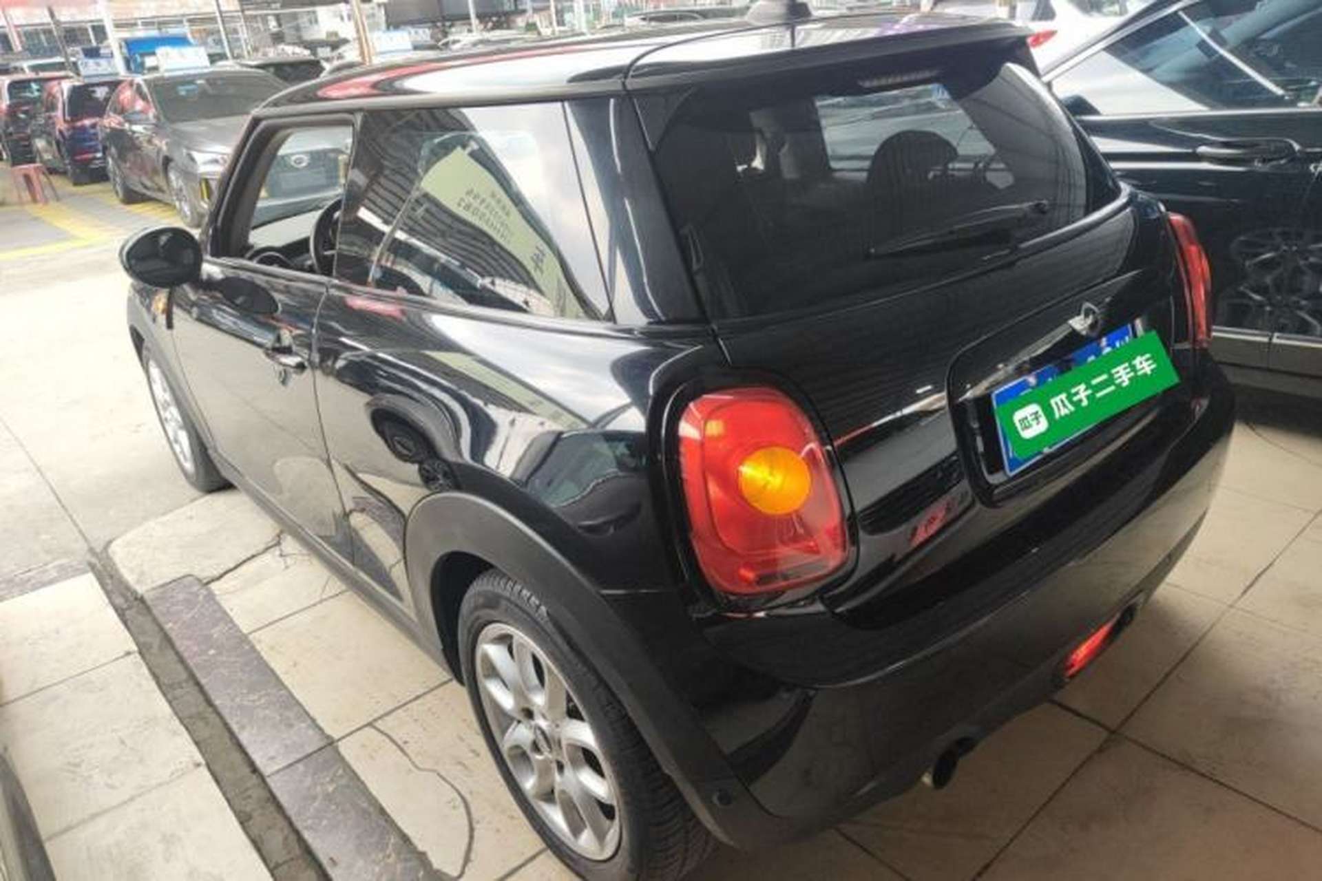 Used MINI 2014 1.5T COOPER Fun Exterior 2
