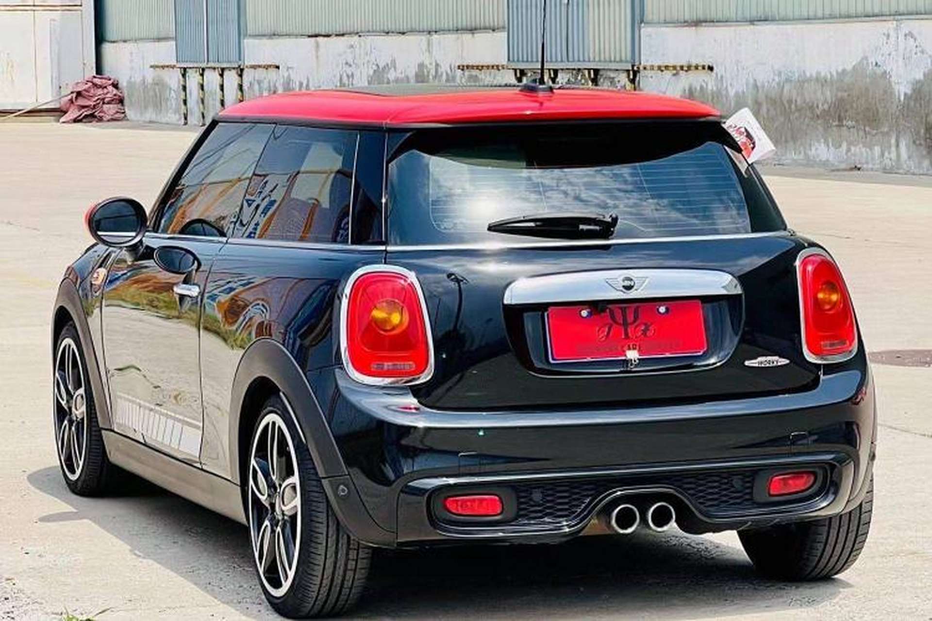 Used MINI 2014 1.2T ONE+ Exterior 4