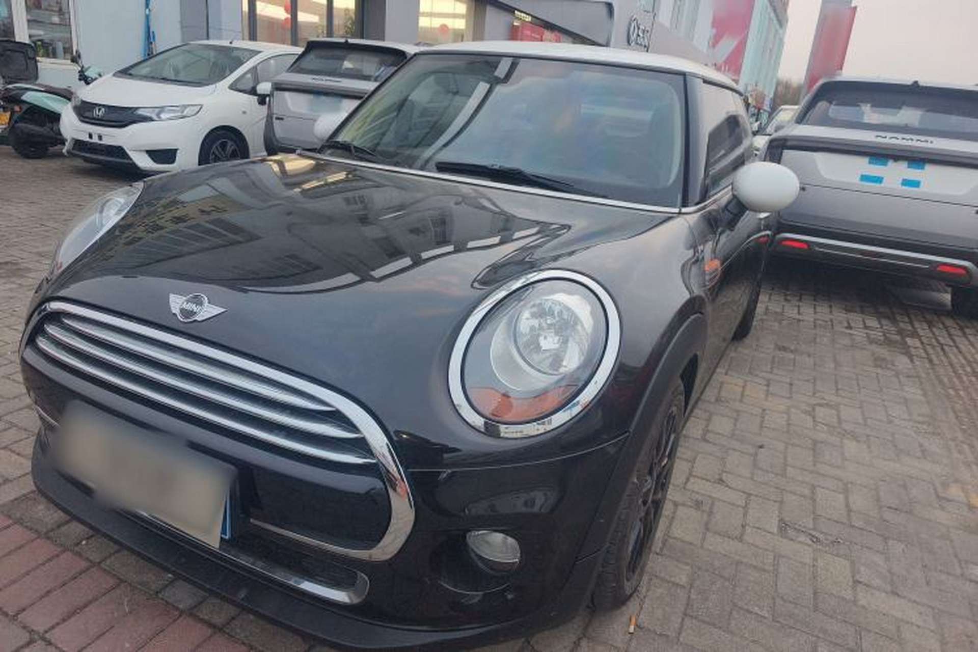 Used MINI 2014 1.5T COOPER Fun Front Left 45 Deg