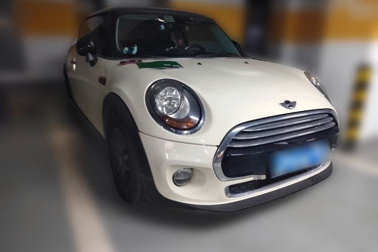 Used MINI 2014 1.5T COOPER Fun Front Right 45 Deg