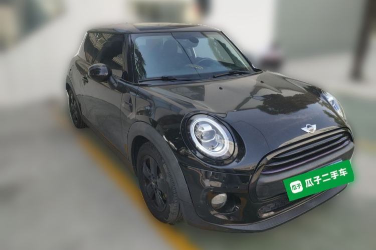 Used MINI 2014 1.2T ONE Front Right 45 Deg