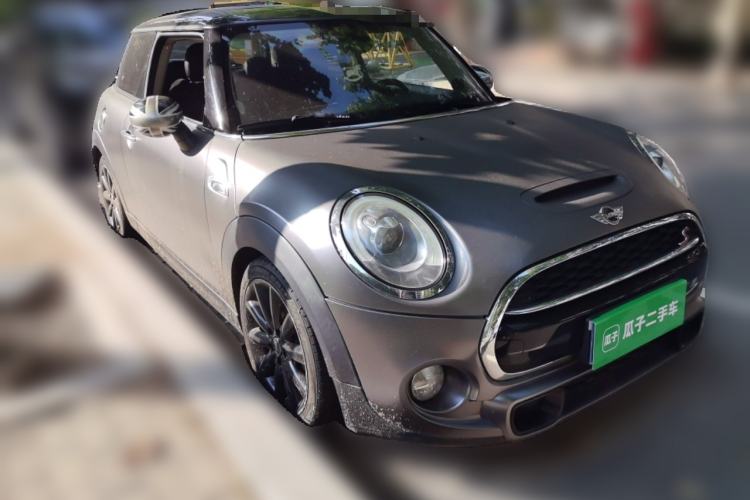 Used MINI 2014 2.0T COOPER S Excitement Front Right 45 Deg