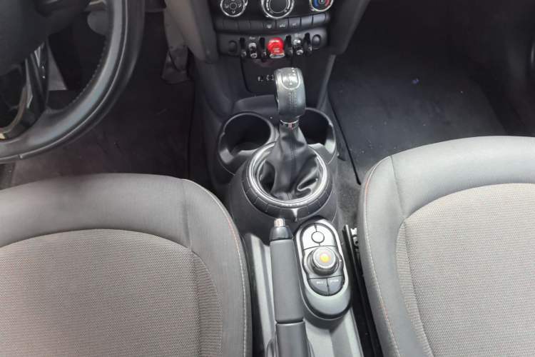 Used MINI 2014 1.5T COOPER Fun Gear Lever