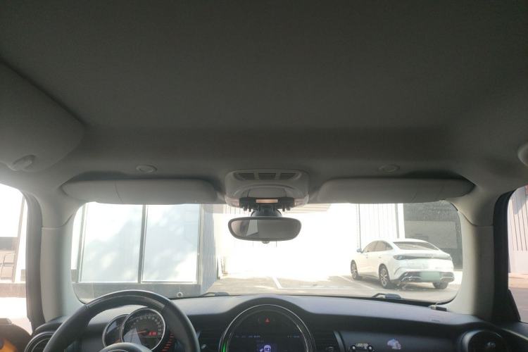 Used MINI 2014 1.2T ONE Headliner