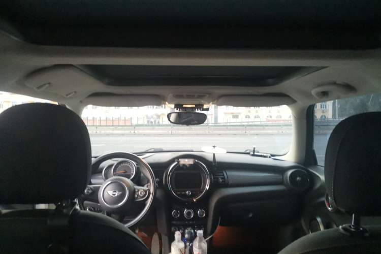 Used MINI 2014 1.5T COOPER Fun Headliner