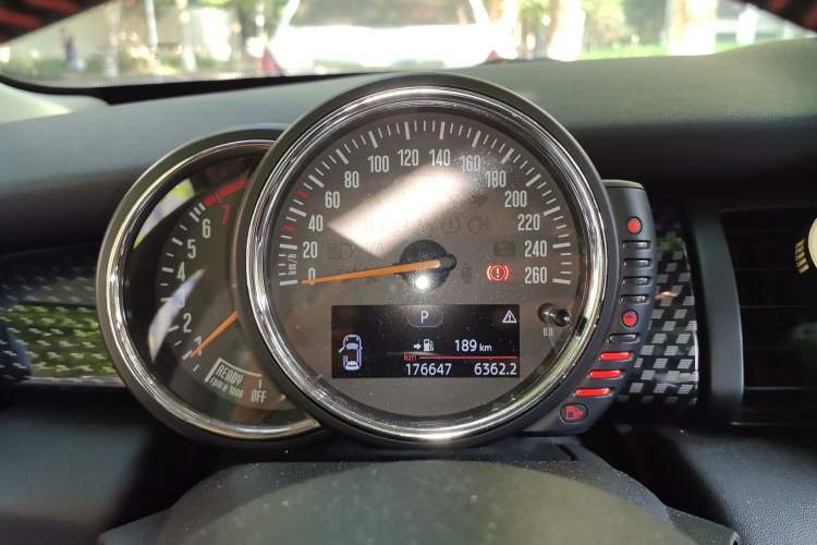 Used MINI 2014 2.0T COOPER S Excitement Instrument Cluster