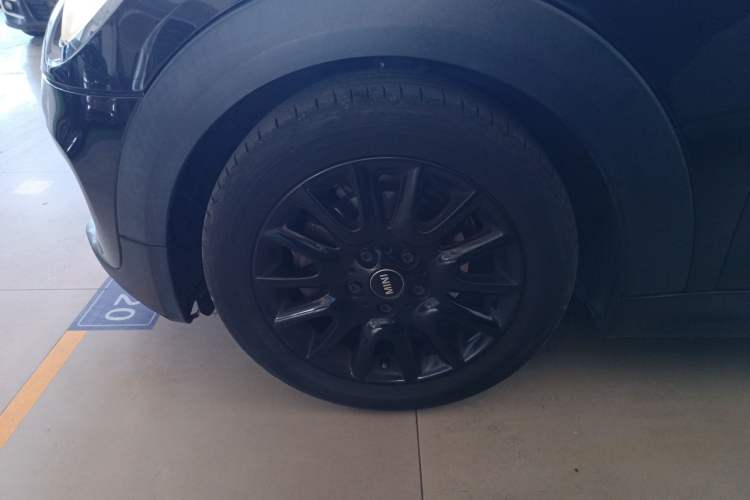 Used MINI 2014 1.5T COOPER Excitement Left Front Wheel Hub