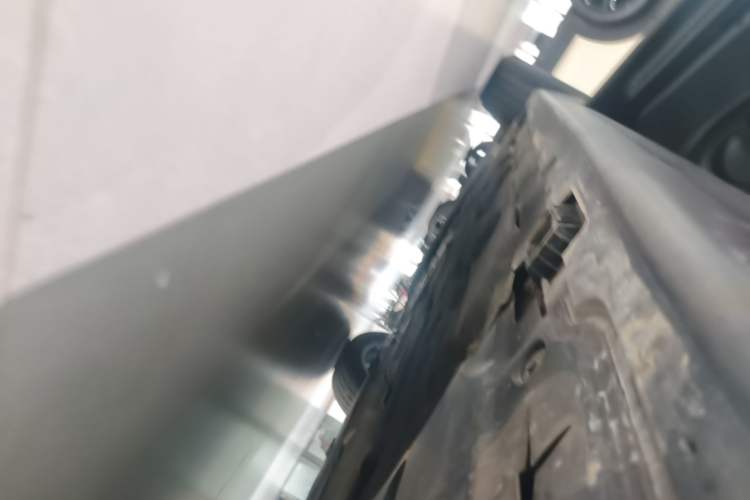Used MINI 2014 1.5T COOPER Fun Left Side Sill