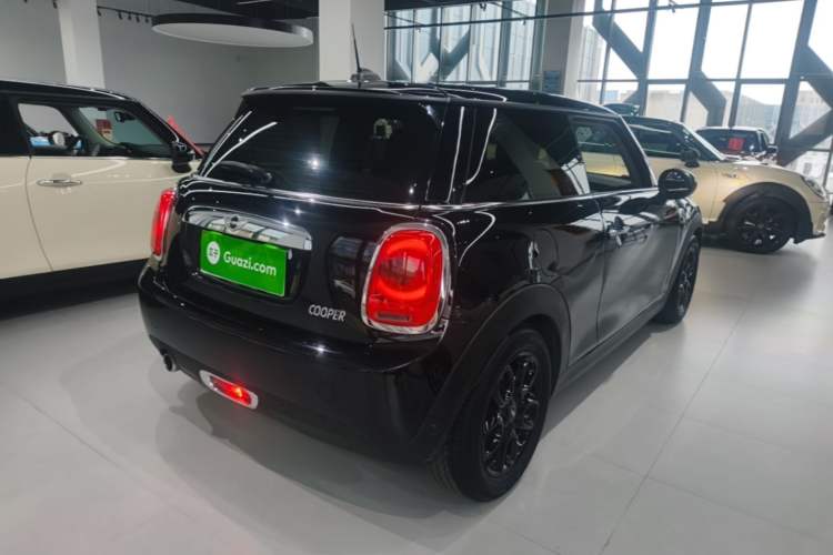 Used MINI 2014 1.5T COOPER Fun Rear Right 45 Deg