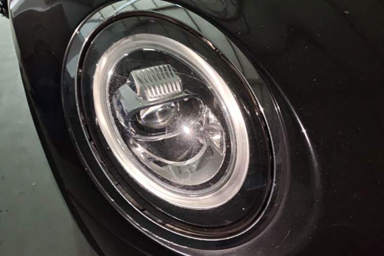 Used MINI 2014 1.5T COOPER Fun Right Front Headlight