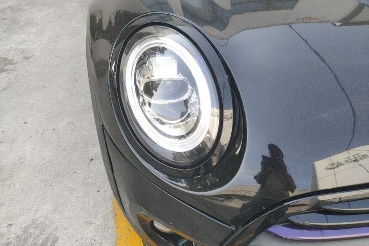 Used MINI 2014 1.2T ONE Right Front Headlight
