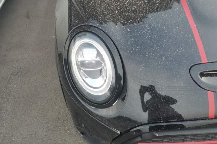 Used MINI 2014 1.5T COOPER Fun Right Front Headlight
