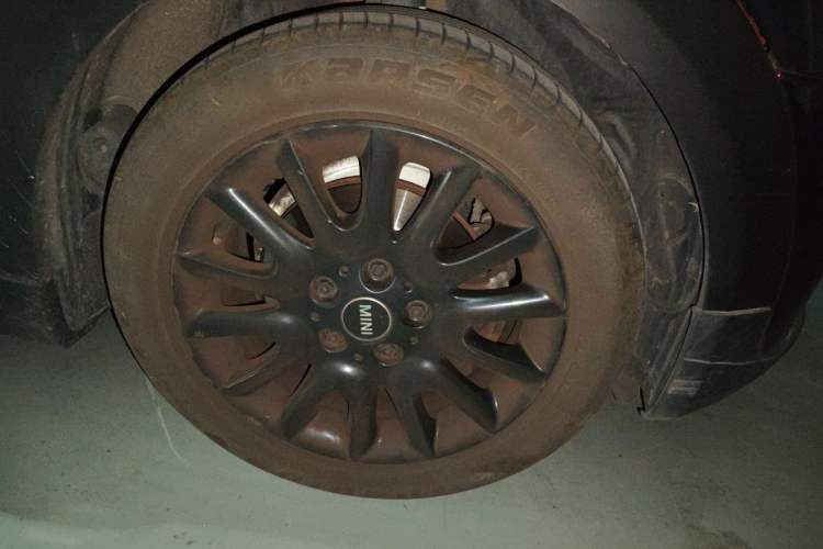 Used MINI 2014 1.5T COOPER Fun Right Front Wheel Hub
