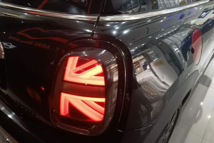 Used MINI 2014 1.5T COOPER Fun Right Rear Taillight