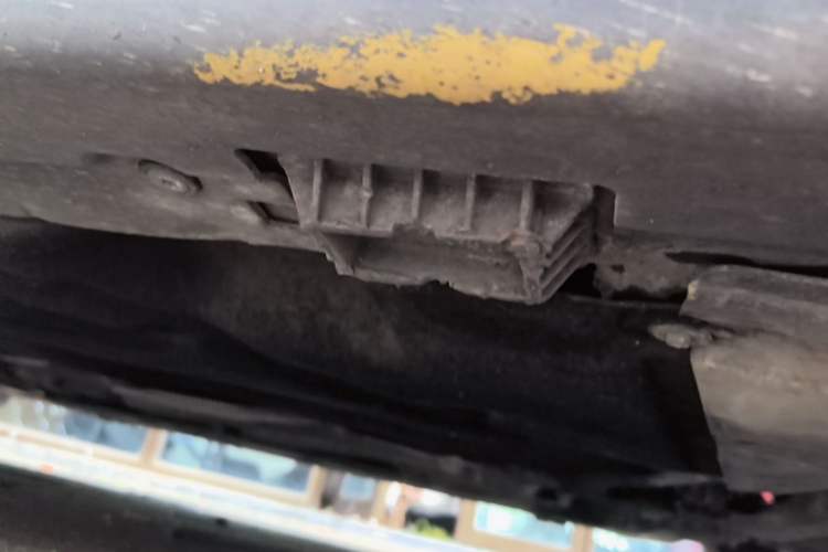 Used MINI 2014 1.5T COOPER Fun Right Side Sill