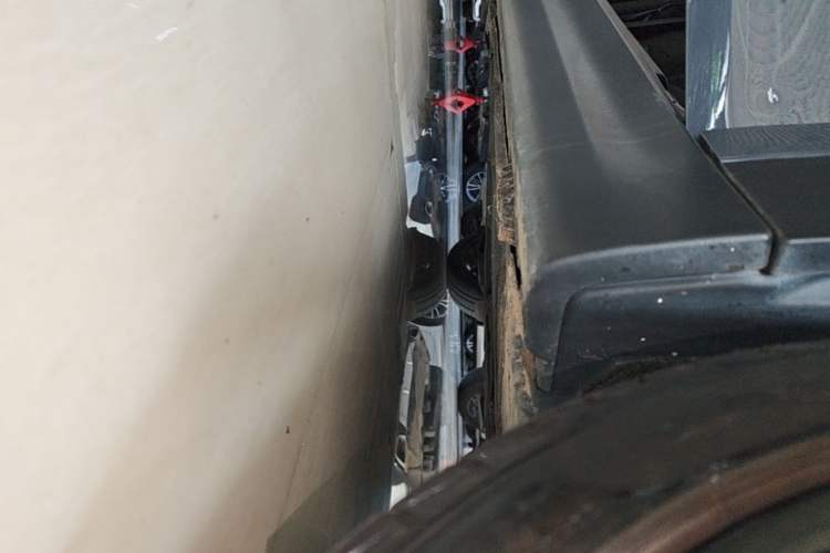 Used MINI 2014 2.0T COOPER S Fun Right Side Sill