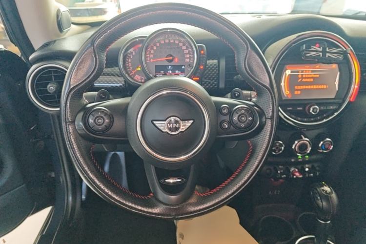 Used MINI 2014 2.0T COOPER S Fun Steering Wheel