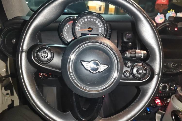 Used MINI 2014 1.5T COOPER Fun Steering Wheel