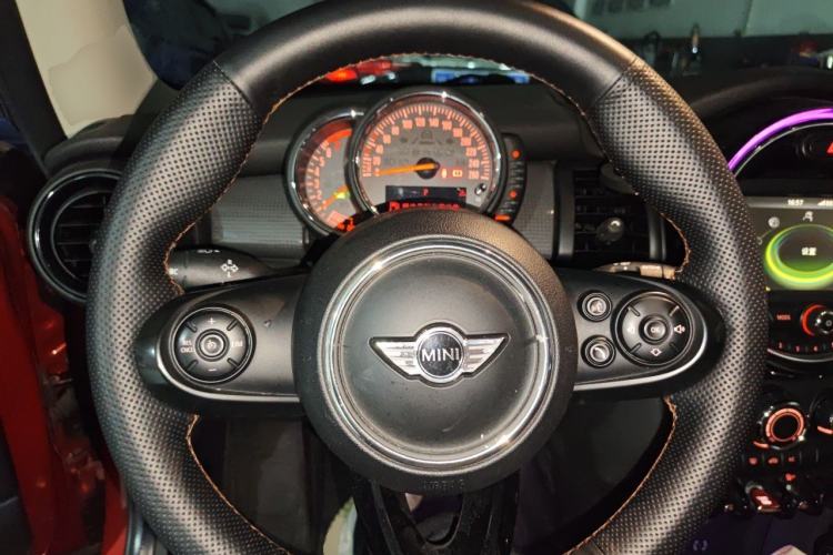 Used MINI 2014 1.5T COOPER Fun Steering Wheel