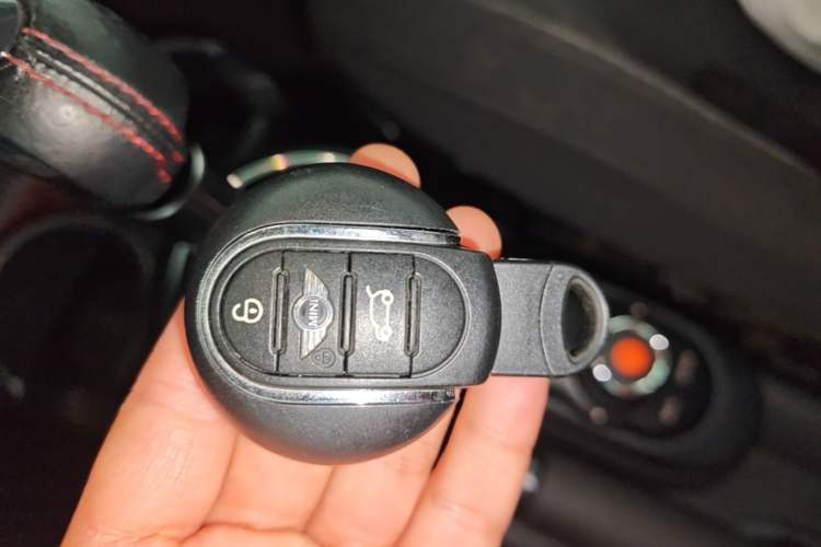 Used MINI 2014 2.0T COOPER S Fun Vehicle Key