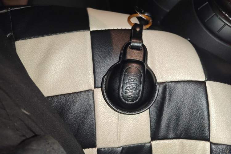 Used MINI 2014 1.5T COOPER Fun Vehicle Key