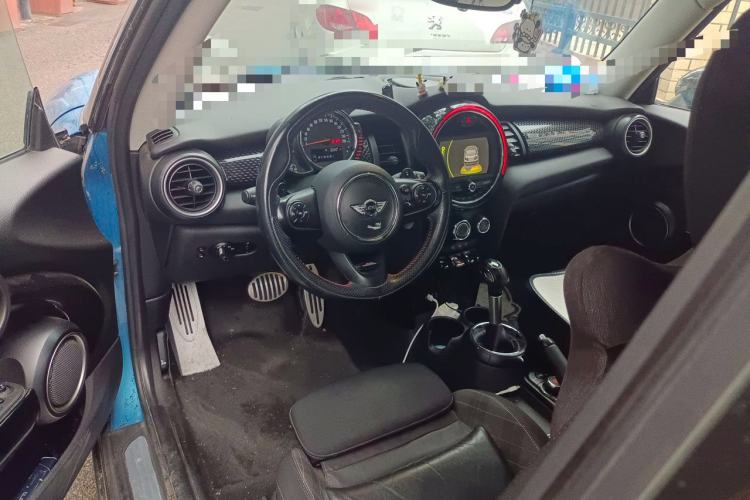 Used MINI 2014 2.0T COOPER S Fun Center Console