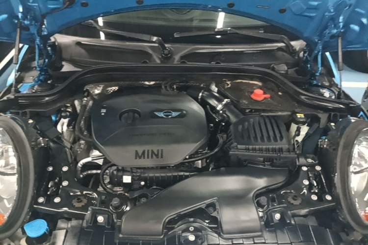 Used MINI 2014 1.5T COOPER Fun Engine Bay
