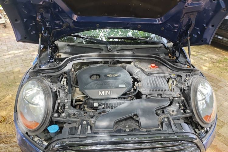 Used MINI 2014 1.5T COOPER Fun Engine Bay