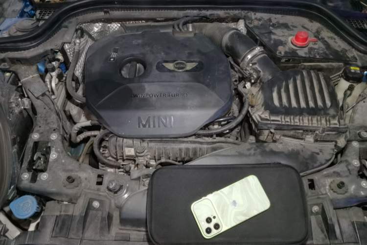 Used MINI 2014 1.5T COOPER Fun Engine Bay