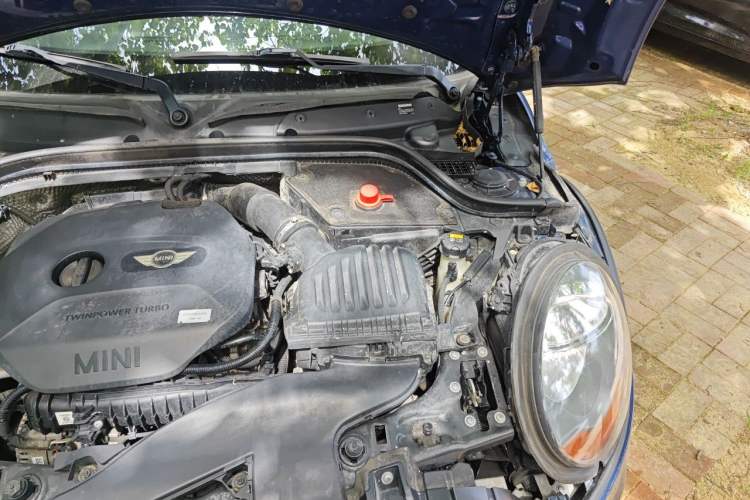 Used MINI 2014 1.5T COOPER Fun Engine Bay Left