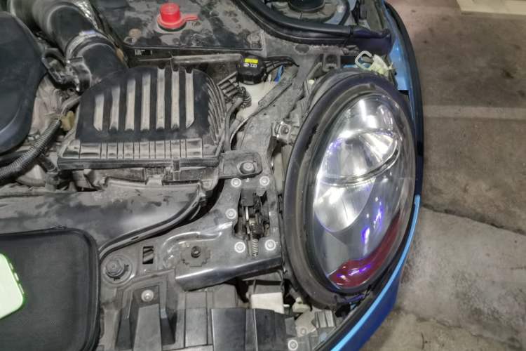 Used MINI 2014 1.5T COOPER Fun Engine Bay Left
