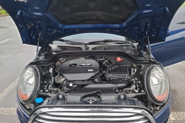 Used MINI 2014 1.2T ONE+ Engine Bay