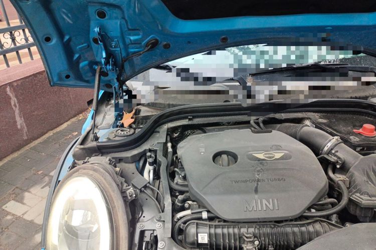 Used MINI 2014 2.0T COOPER S Fun Engine Bay Right