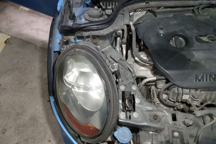 Used MINI 2014 1.5T COOPER Fun Engine Bay Right