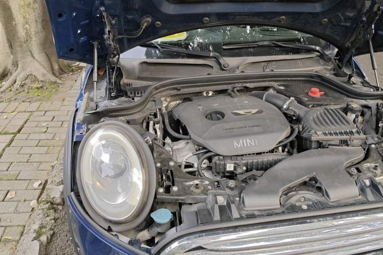Used MINI 2014 1.5T COOPER Excitement Engine Bay Right