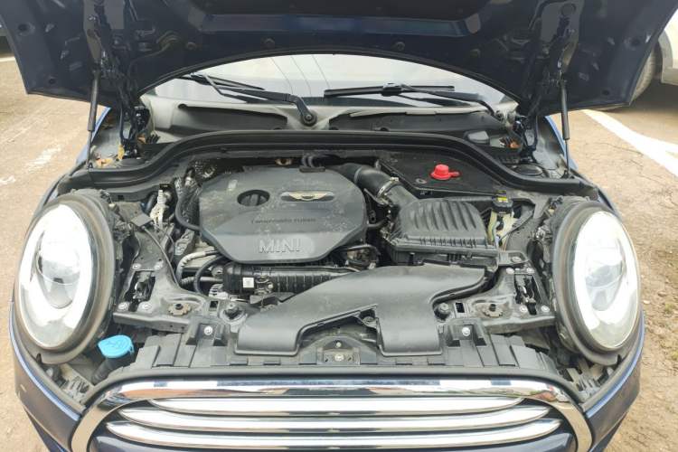 Used MINI 2014 1.5T COOPER Fun Engine Bay
