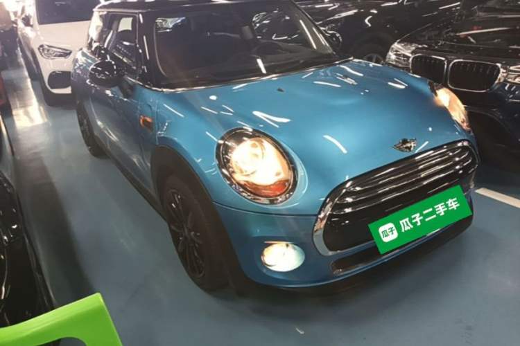 Used MINI 2014 1.5T COOPER Fun Exterior 1