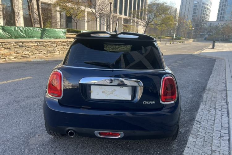 Used MINI 2014 1.5T COOPER Fun Exterior 1