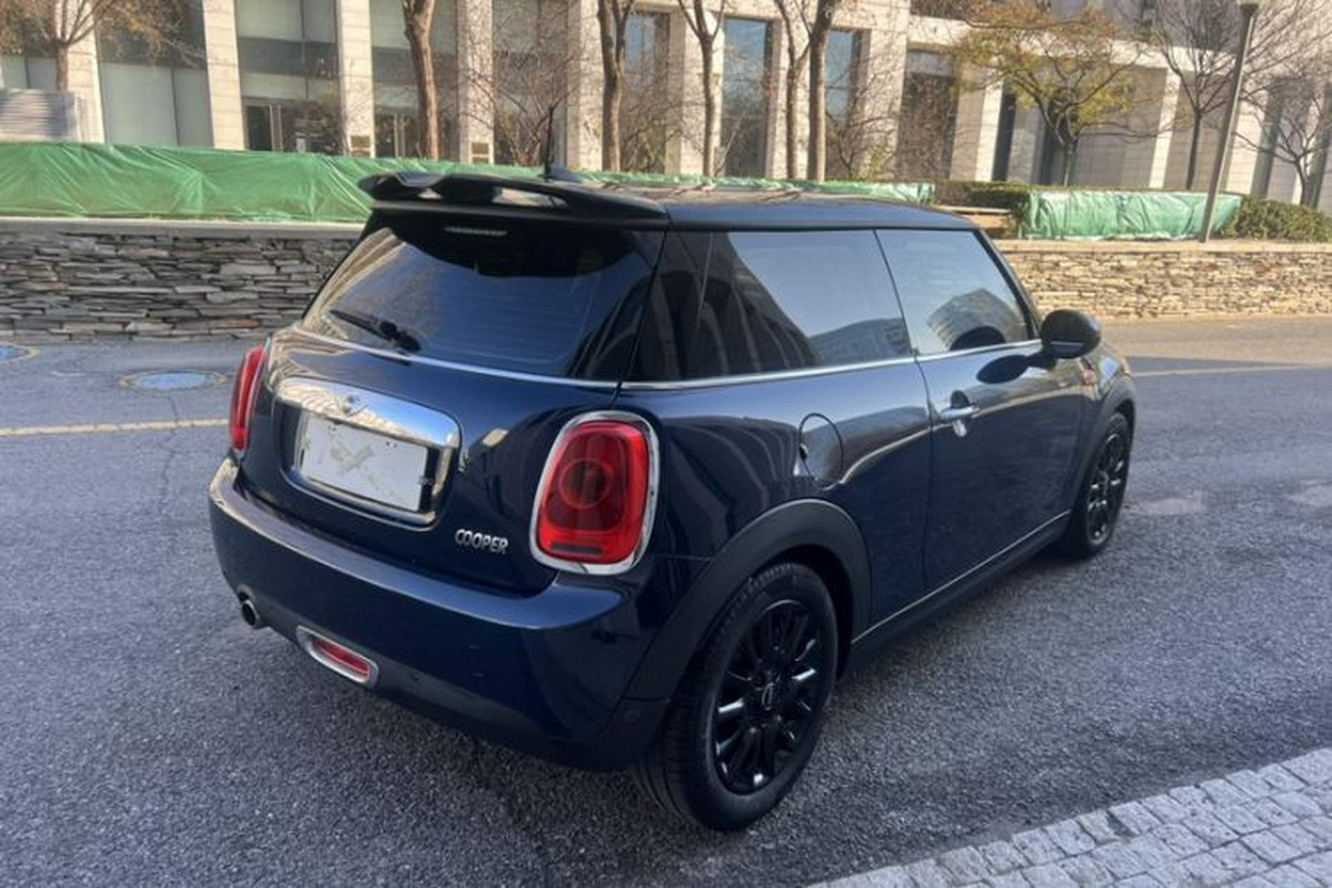 Used MINI 2014 1.5T COOPER Fun Exterior 3