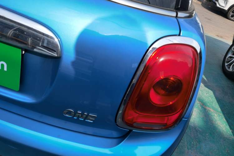 Used MINI 2014 1.2T ONE+ Exterior 7