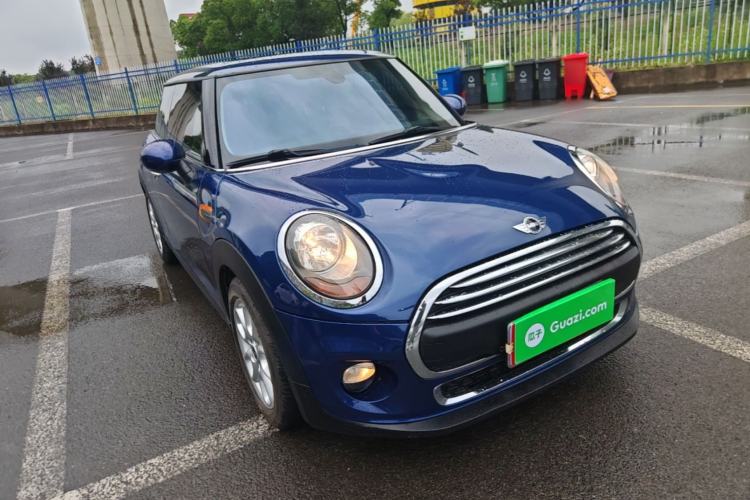 Used MINI 2014 1.2T ONE+ Front Right 45 Deg