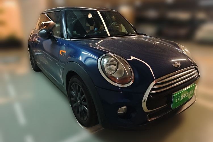 Used MINI 2014 1.5T COOPER Fun Front Right 45 Deg