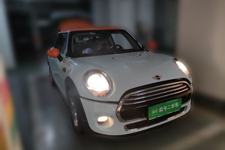 Used MINI 2014 1.5T COOPER Fun Front Right 45 Deg