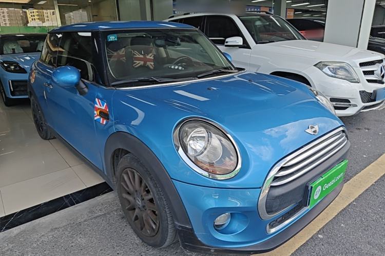 Used MINI 2014 1.2T ONE+ Front Right 45 Deg