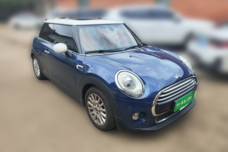 Used MINI 2014 1.5T COOPER Fun Front Right 45 Deg
