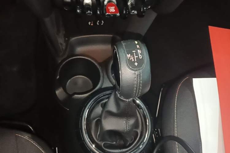 Used MINI 2014 1.5T COOPER Fun Gear Lever