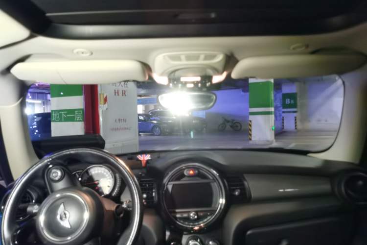 Used MINI 2014 1.5T COOPER Fun Headliner