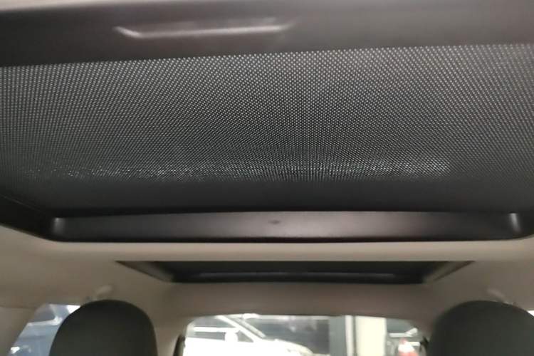 Used MINI 2014 1.5T COOPER Excitement Headliner